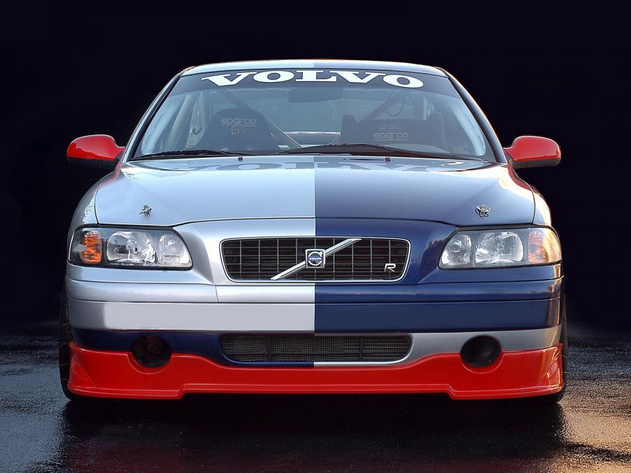  Volvo S60 R GT Racing 2004 года  (фото 4 из 4)